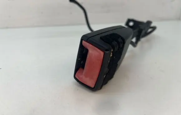 Audi A3 S3 8P Front seatbelt buckle 8P0857756E