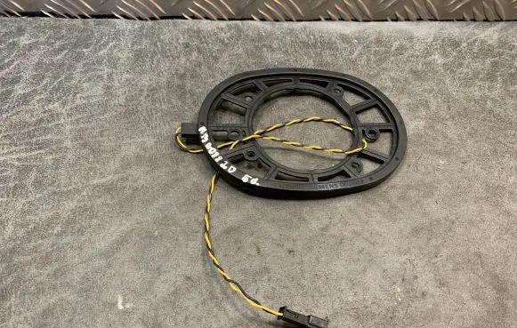 BMW 7 E65 E66 Keyless system antenna 6912759