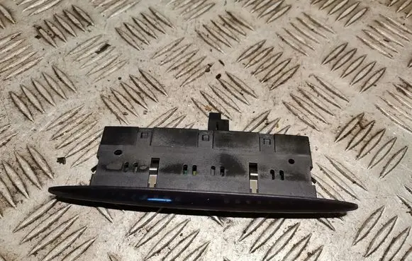 Mercedes-Benz E W211 Parking PDC sensor display screen A0015421523 0015421523
