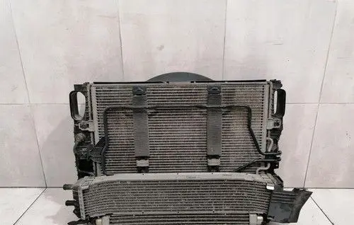 Mercedes-Benz CLS C219 Radiator set A2115003202