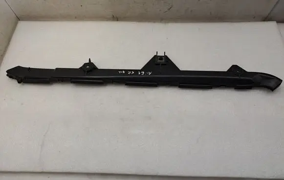 Toyota Avensis T250 Bumper support mounting bracket corner 5257605050