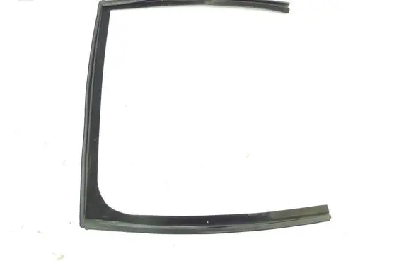 Jaguar XE Rubber seal rear door window/glass X760GRC