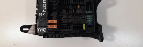 Mercedes-Benz CLE C236 Fuse box set A2239061202