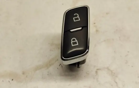 Ford F150 Other switches/knobs/shifts BB5T14017DCW