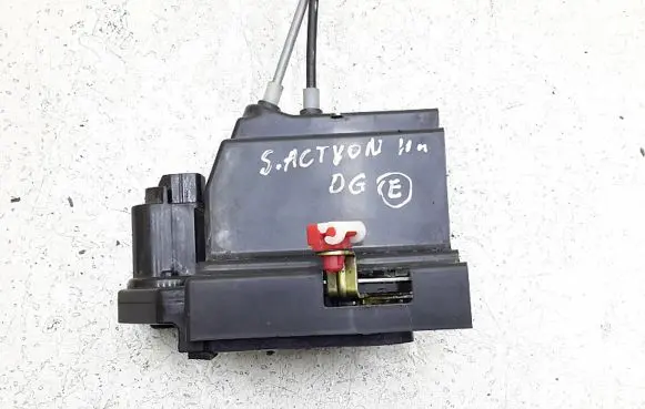 SsangYong Actyon Rear door lock