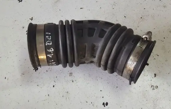 Nissan Qashqai Intake resonator 