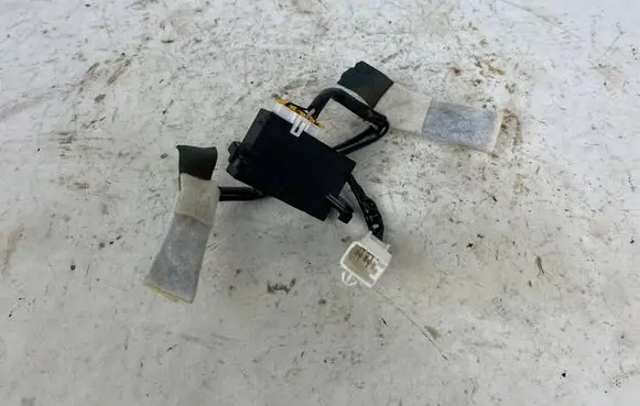 Toyota Mirai Steering wheel heating switch 5591062010 6298654