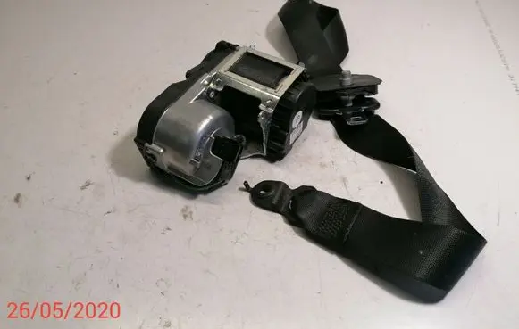 Mercedes-Benz GL X164 Front seatbelt A2518603185