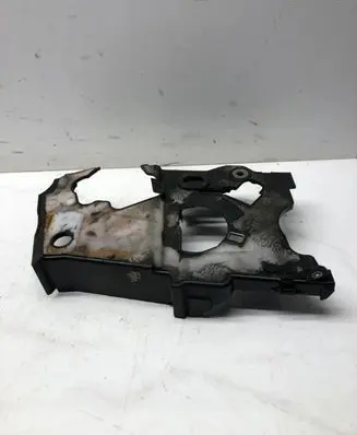 Volkswagen PASSAT B6 Timing belt guard (cover) 045109145H