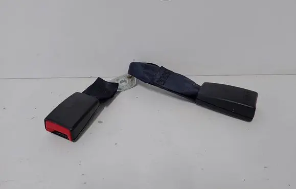 Mitsubishi ASX Rear seatbelt buckle 6183896