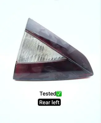 Tailgate rear/tail lights