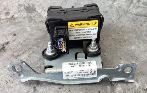 Ford Focus ESP acceleration yaw rate sensor 3M513C187EA 10098005362