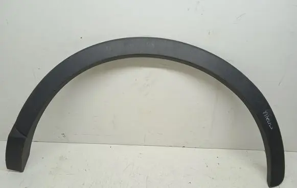 Audi Q3 8U Front arch trim 8U0853817B