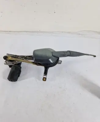 Mercedes-Benz E W124 Front wiper linkage and motor 058846