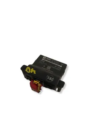 Volkswagen Golf Plus Gateway control module 1K0907530F 0325 1K0907951
