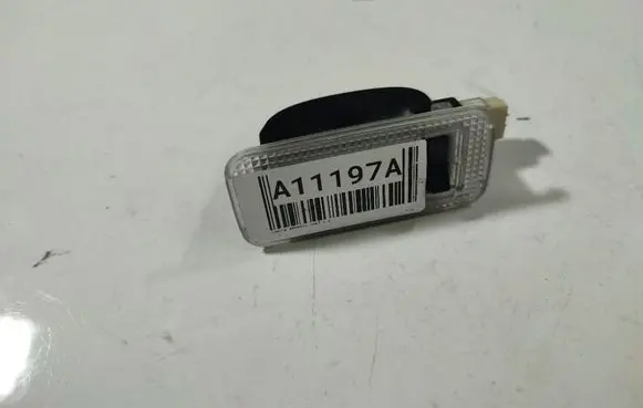 Toyota Avensis T250 Other interior light 824005041