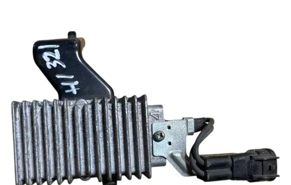 Lexus RX 330 - 350 - 400H Fuel pump relay 2308031130