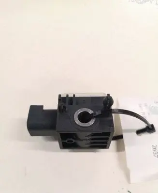 Hyundai Santa Fe Airbag deployment crash/impact sensor 959202B000 SA320080000