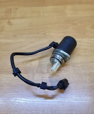 Volvo XC70 Rear gearbox reducer motor 