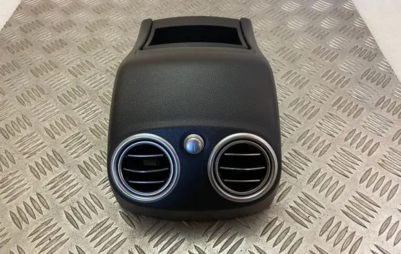Mercedes-Benz GLC X253 C253 Rear air vent grill A2538304100