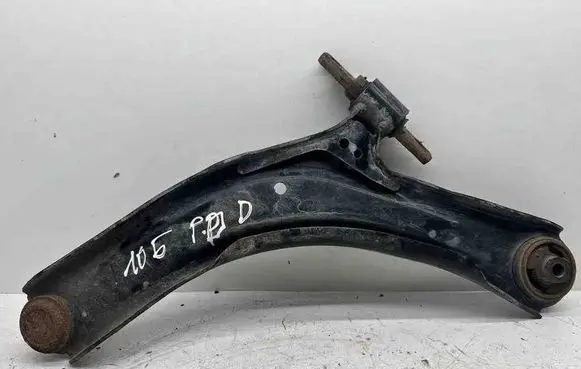 Nissan Qashqai Front lower control arm/wishbone 