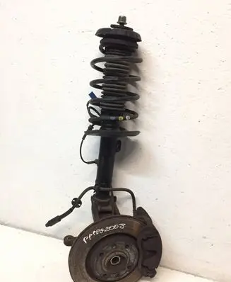 Peugeot 2008 I Front wheel hub spindle knuckle mcperson