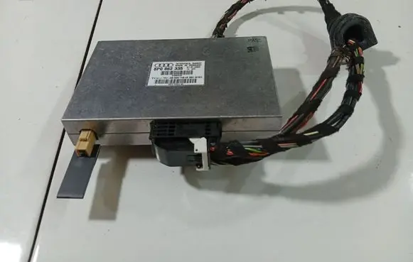 Audi A3 S3 8P Bluetooth control unit module 8P0862335