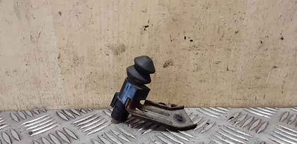Nissan X-Trail T31 Bonnet alarm switch sensor 