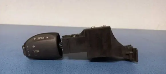 Ford Galaxy Multifunctional control switch/knob 01530101