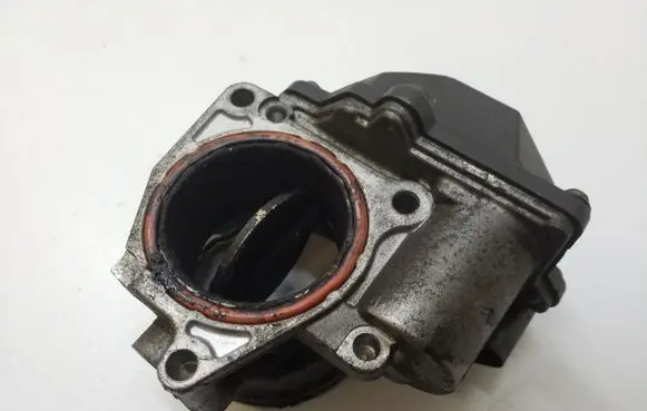 Volkswagen Golf V Throttle valve 03G128063A