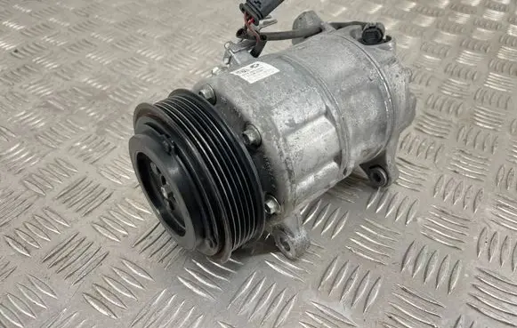 Mini Clubman F54 Air conditioning (A/C) compressor (pump) 6842618