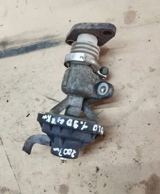 Volkswagen Polo EGR valve 72247702