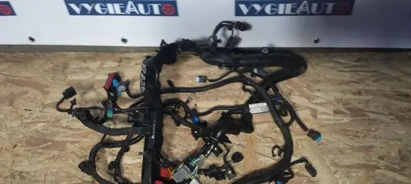 Volvo V40 Cross country Engine installation wiring loom 31314449