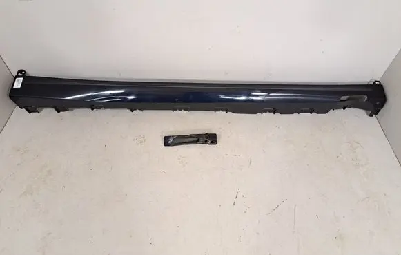 BMW X7 G07 Sill 8069984 8096466