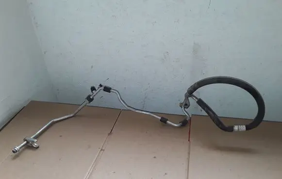 Seat Exeo (3R) Air conditioning (A/C) pipe/hose NOCODE