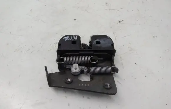 BMW 1 E82 E88 Seat back rest lock catch 7112863