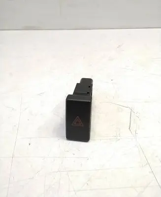 Toyota Avensis T250 Hazard light switch 157963 TR9503
