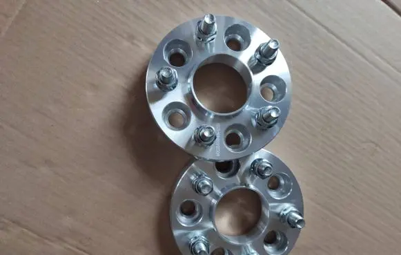 Ford Mondeo MK IV Wheel spacers 
