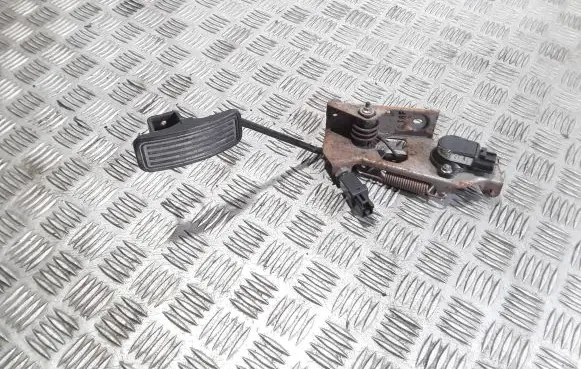 Mazda 6 Accelerator throttle pedal CB0541AC0