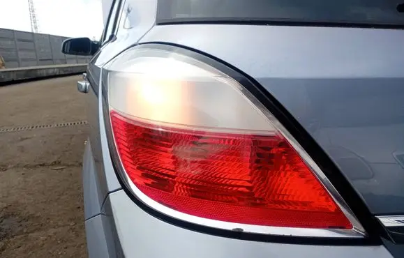 Opel Astra H Rear/tail lights
