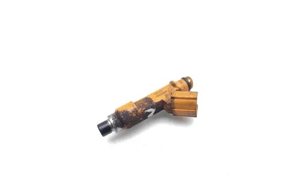 Suzuki Swift II Fuel injector 008082702