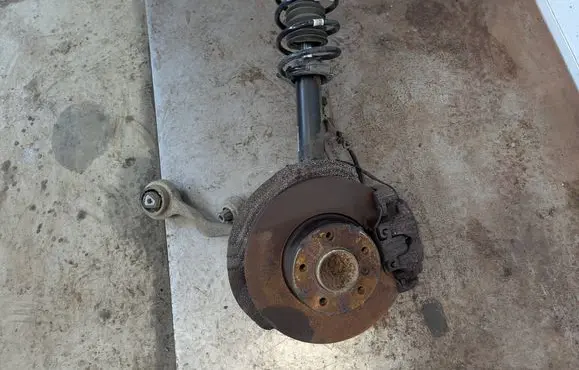 BMW X1 E84 Front wheel hub spindle knuckle