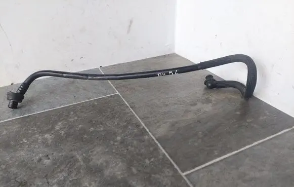 Audi A4 S4 B6 8E 8H Vacuum line/pipe/hose 8E1611931L