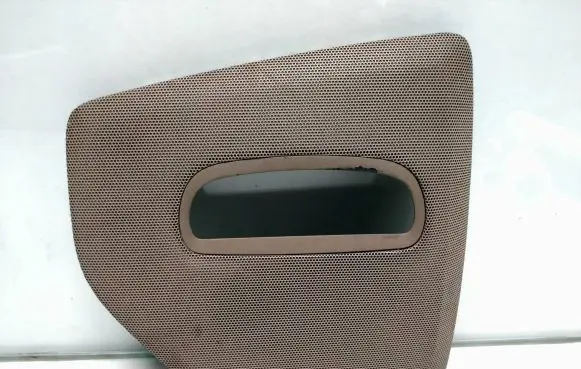 Volvo XC70 Dash center speaker trim cover 3409270