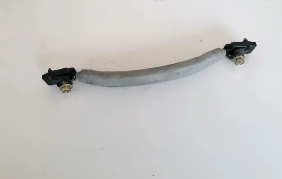 Rear interior roof grab handle