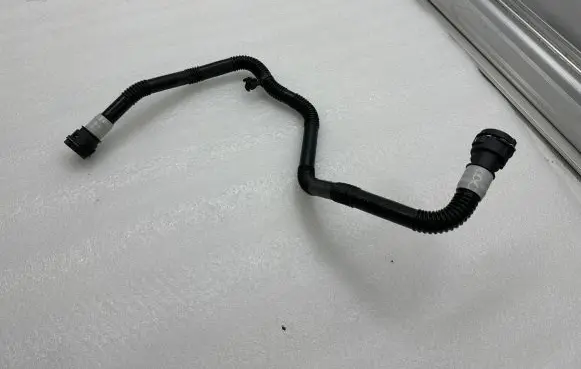 Tesla Model X Electric car engine cooling hoses/pipes 158502200D