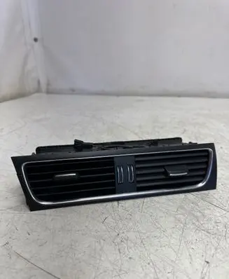 Audi A4 S4 B8 8K Dash center air vent grill 8T1820951E