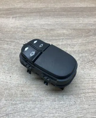 Ford Focus Electric window control switch 98AG14529AC 498201