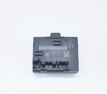 Volkswagen PASSAT B8 Door control unit/module 5Q0959595B