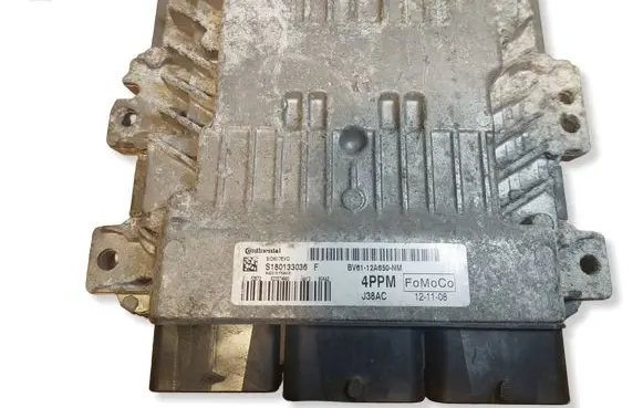 Ford Focus Engine control unit/module ECU BV6112A650NM S180133036F SID807EVO